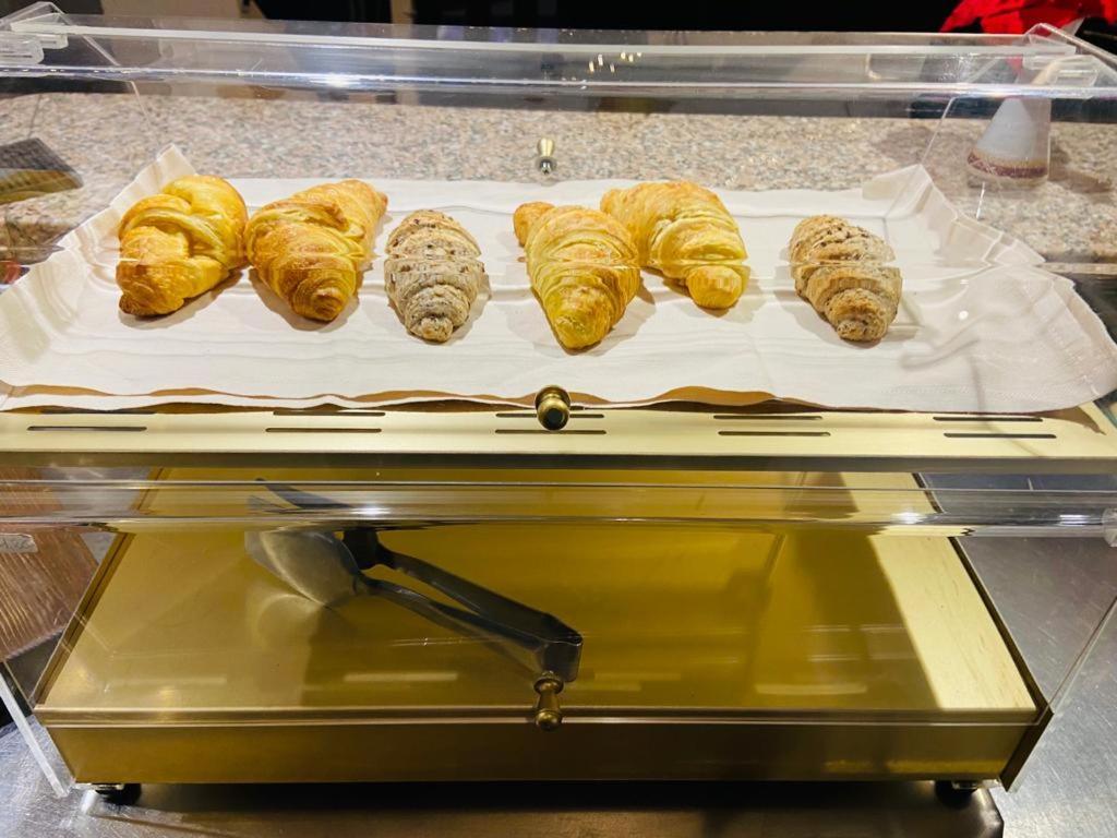 Oulx Hotel La Fontaine מראה חיצוני תמונה