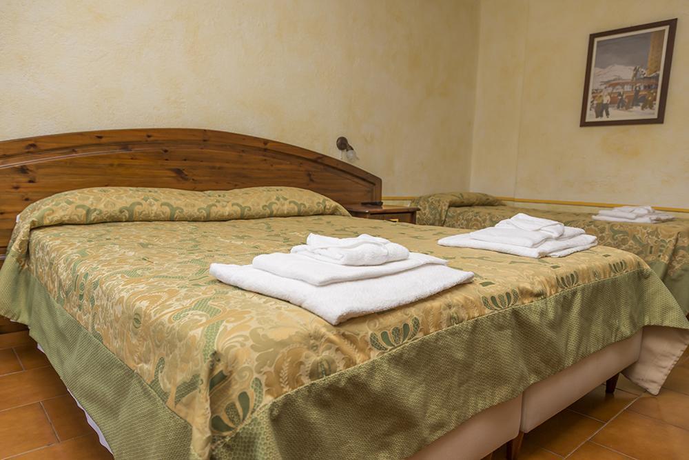 Oulx Hotel La Fontaine מראה חיצוני תמונה