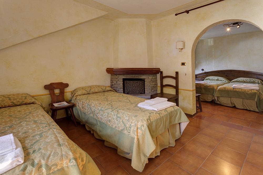 Oulx Hotel La Fontaine מראה חיצוני תמונה